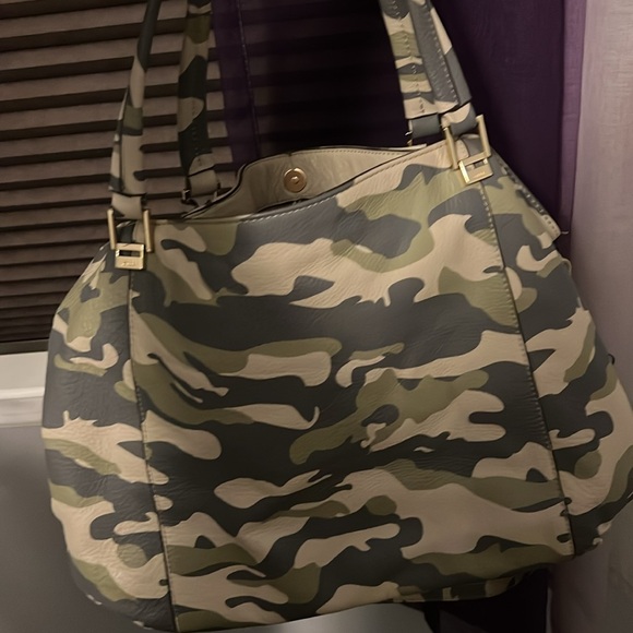 G.I.L.I

Really good condition. - Picture 3 of 4